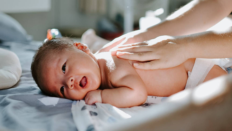 Benefits of giving Massage to the Babies